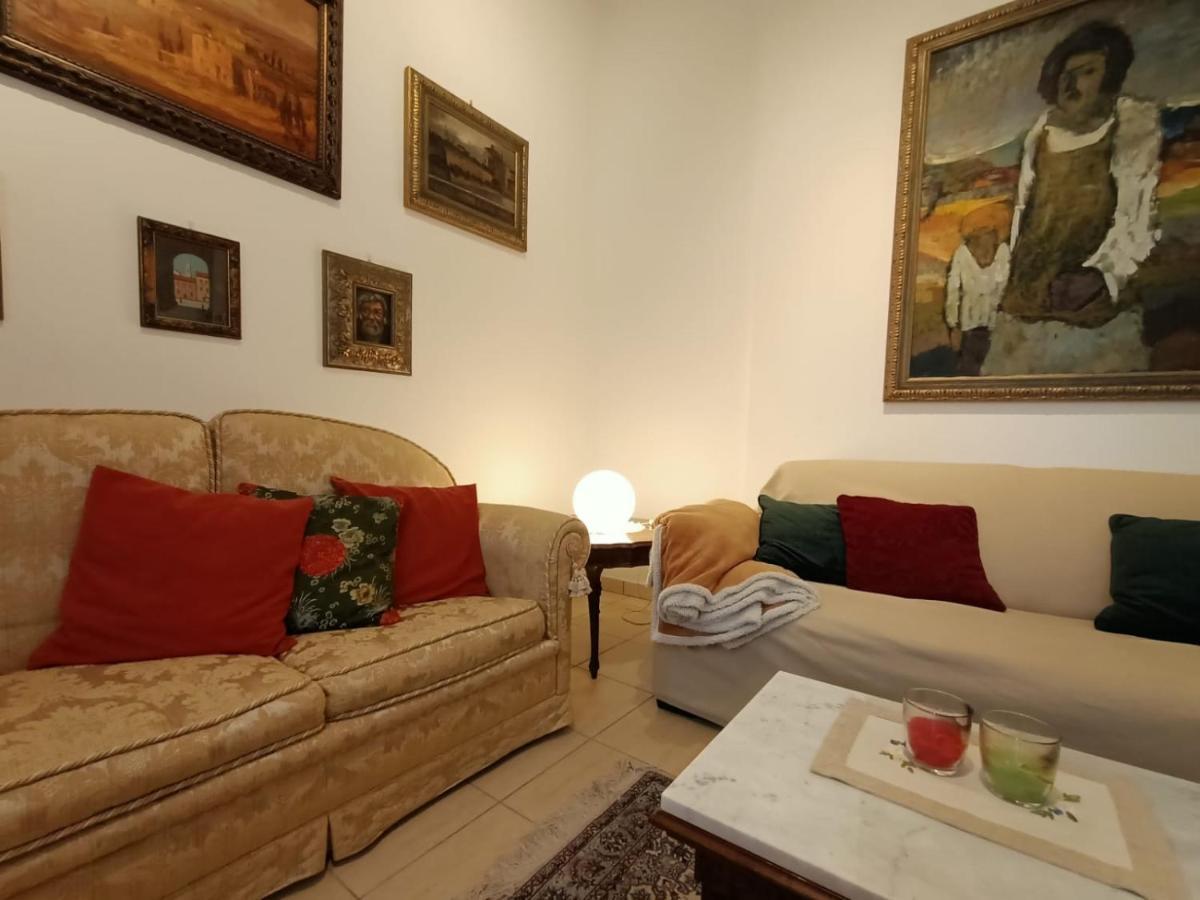 Le Ginestre Apartment ซุลโมนา ภายนอก รูปภาพ