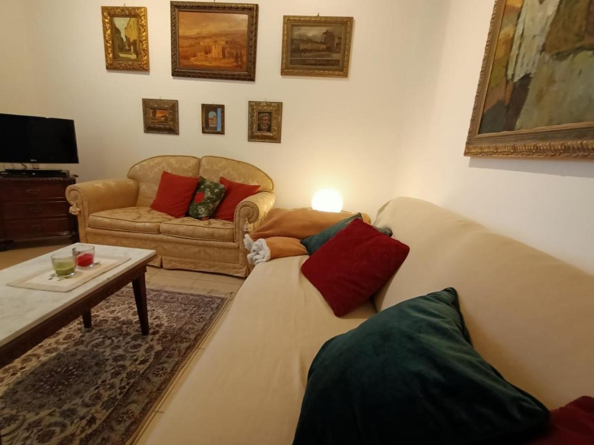 Le Ginestre Apartment ซุลโมนา ภายนอก รูปภาพ